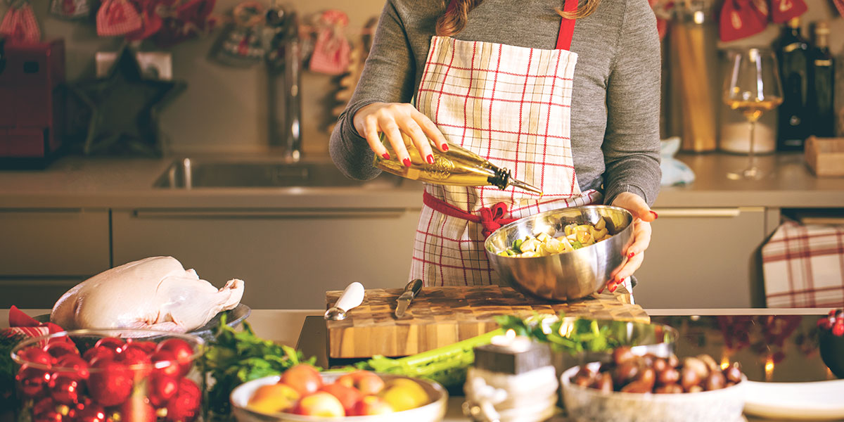 Holiday Weight Gain: 8 Tips to Keep Menopause From Adding Unwanted Pounds Holiday Weight Gain: 8 Tips to Keep Menopause From Adding Unwanted Pounds